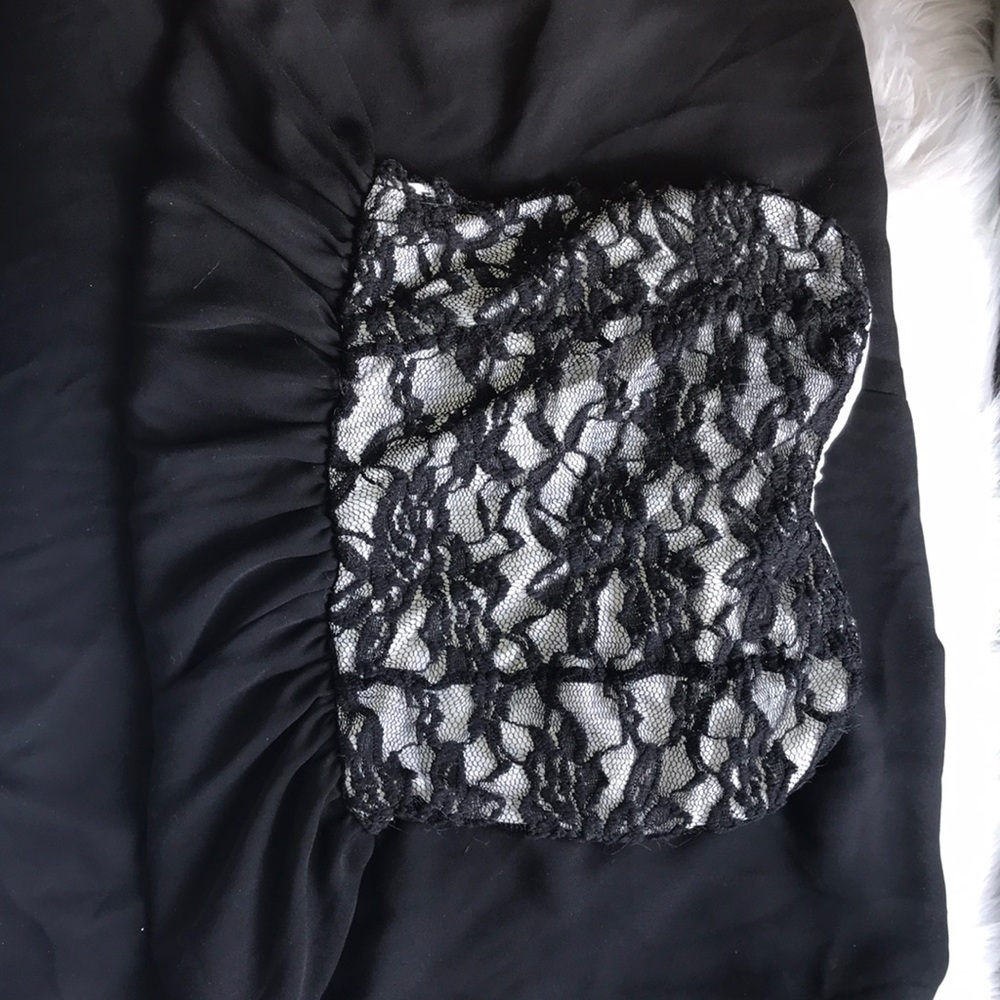 BLACK AND WHITE LACE DRESS